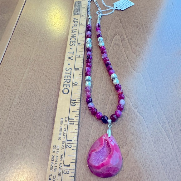 Pink Geode Pendant, Striped Agate & Simulated Pearl Necklace & Earrings Set - Picture 7 of 7